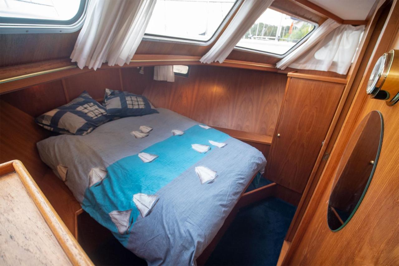 Vedette Hollandaise De 13 M Pour Sejour Insolite Nivillac Exterior foto