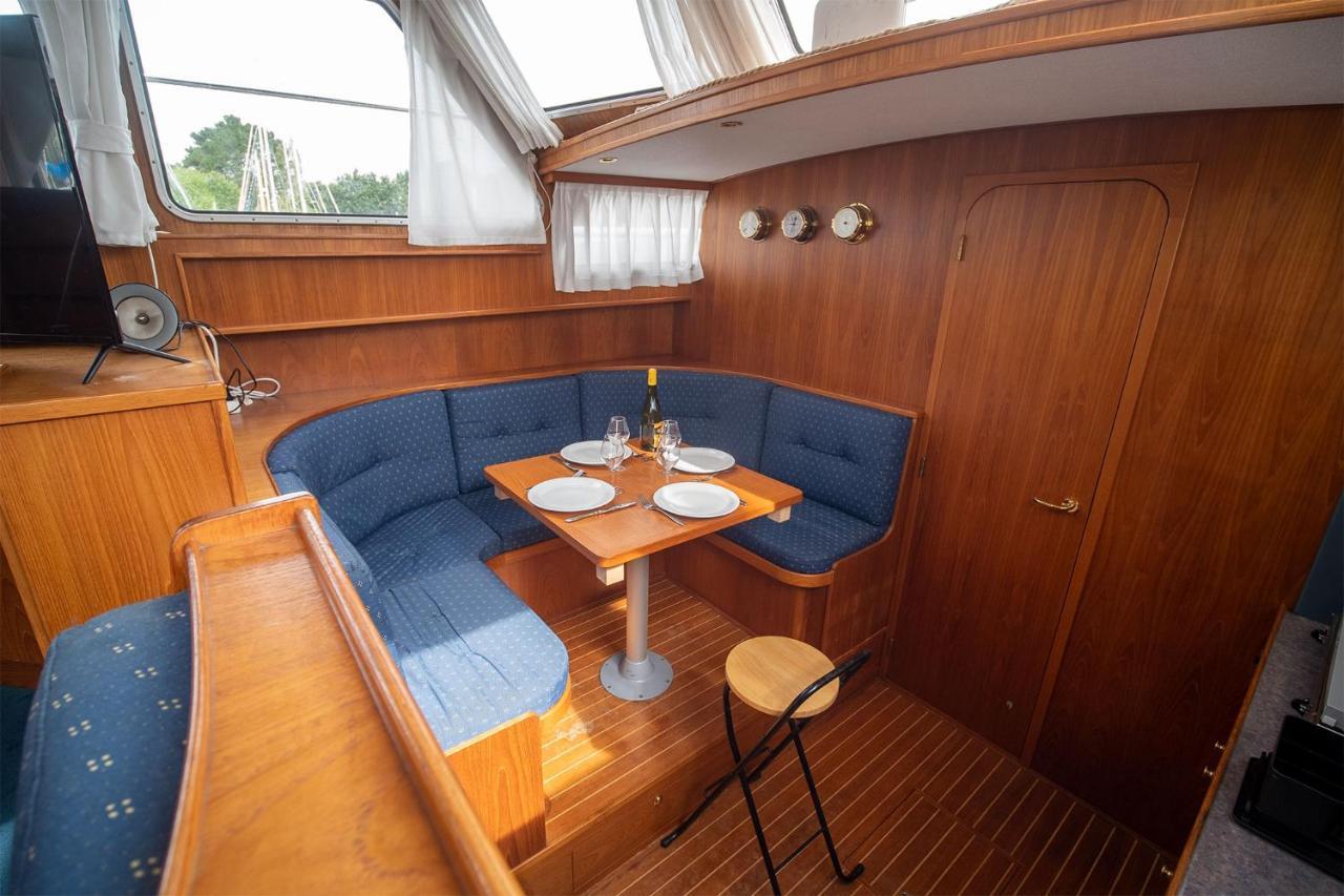 Vedette Hollandaise De 13 M Pour Sejour Insolite Nivillac Exterior foto