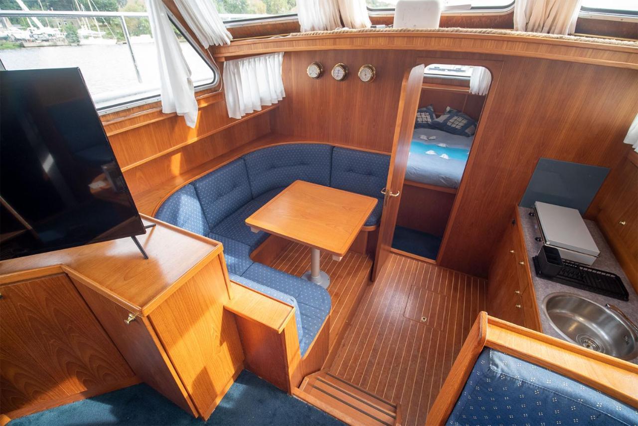 Vedette Hollandaise De 13 M Pour Sejour Insolite Nivillac Exterior foto
