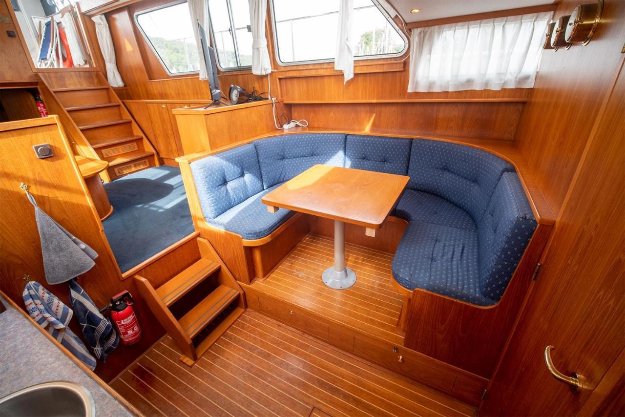 Vedette Hollandaise De 13 M Pour Sejour Insolite Nivillac Exterior foto